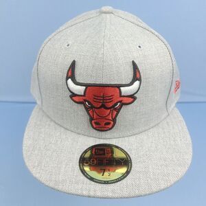 Chicago Bulls New Era 5950 Fitted Cap Size 7 1/2 NBA Heather Gray 59Fifty Hat